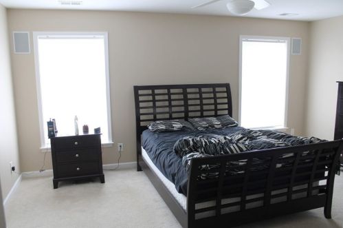 51 Jarvis Cir, Needham MA  02492-2018 exterior