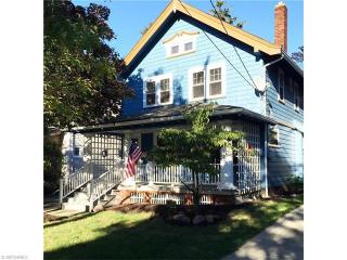 1481 Larchmont Ave, Cleveland, OH 44107-3401