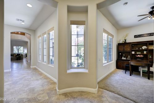 21216 38th Pl, Phoenix, AZ 85050-4965