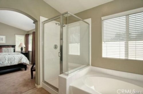 6 Bayfield, Irvine CA 92614-7907 exterior