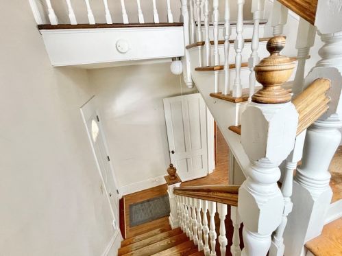 646 Pequoig Ave, Royalston MA 01331-1502 exterior