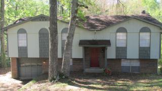 1319 Creekwood Ln, Birmingham AL  35235-1843 exterior