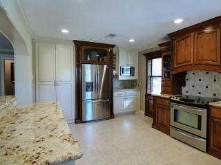 921 Elizabeth Ave, Richmond TX  77471-5727 exterior