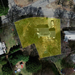 254 Highland Ave, Newton MA  02465-2514 aerial view