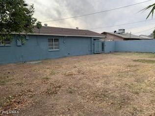 2808 Bethany Home Rd, Phoenix AZ 85015-2441 exterior