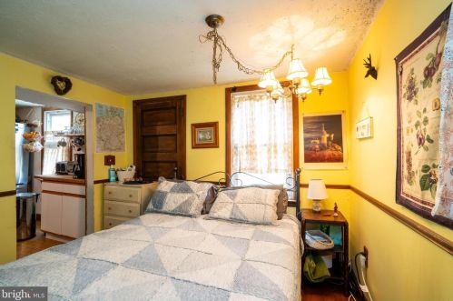 75 Toms River Rd, Jackson Twp NJ 08527-5237 exterior