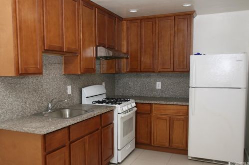 1493 Pearson Ave, San Leandro CA 94577-2437 exterior