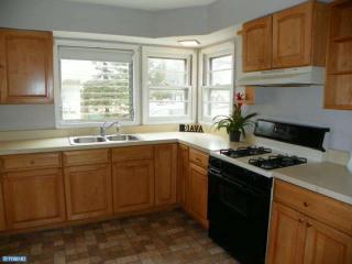 206 Dickinson Rd, Aura NJ  08028-2115 exterior