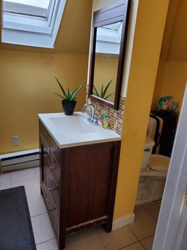 2 Avon St, Lawrence MA 01841-2632 exterior