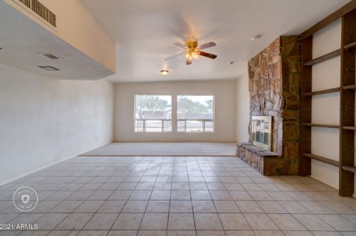 18042 42nd St, Phoenix AZ 85032-2267 exterior