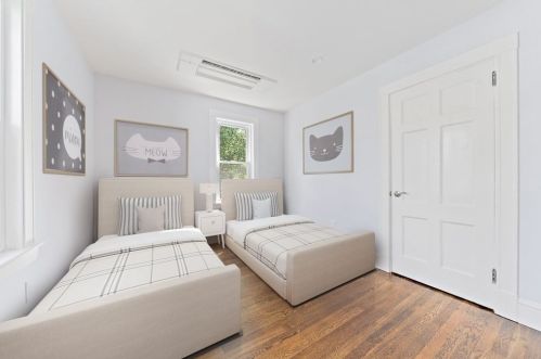 363 Pleasant St, Milton MA  02186-4764 exterior