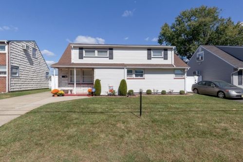 94 Sycamore St, Carteret, NJ 07008-2017