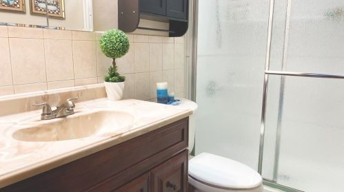 66 Eastside St, Lawrence MA 01841-2220 exterior