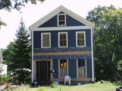 876 Watertown St, Newton, MA 02465-2140