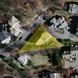 65 Beecher Pl, Newton MA  02459-2384 aerial view