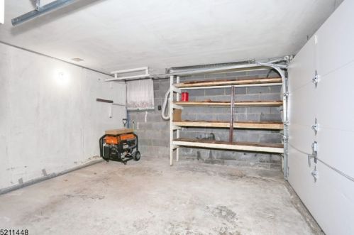 11 Van Rensselear St, Belleville NJ 07109-2911 exterior