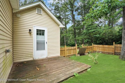 167 Ross Ln, Jackson Twp NJ 08527-4611 exterior