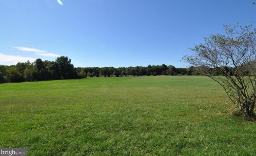 24854 Main St, Columbus NJ 08022-1339 exterior