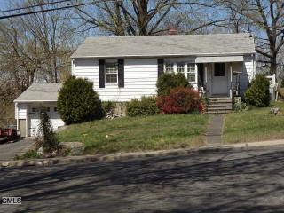 34 Elm St, Ansonia, CT 06401-3310