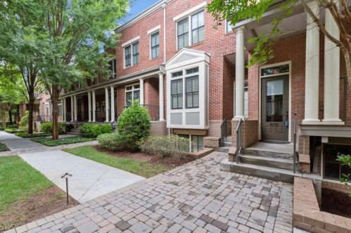 4684 Dogwood Aly, Atlanta GA  30338-7718 exterior