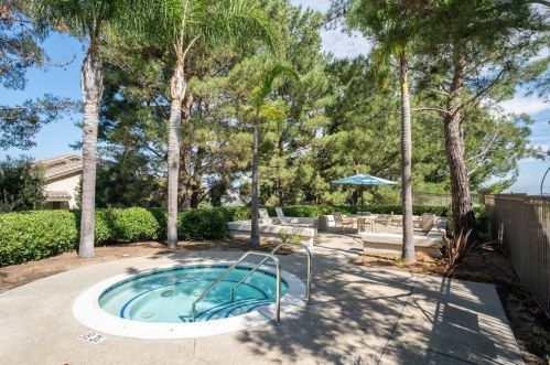 8035 Treeview Ct, Anaheim CA 92808-1553 exterior