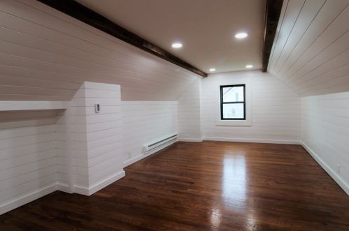 967 Wilbur Ave, Fall River MA  02725-2033 exterior