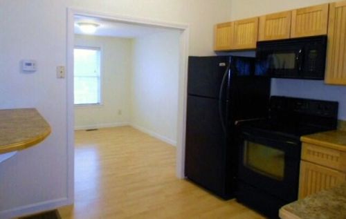 29 Circular Ave, Falmouth MA  02540-3484 exterior