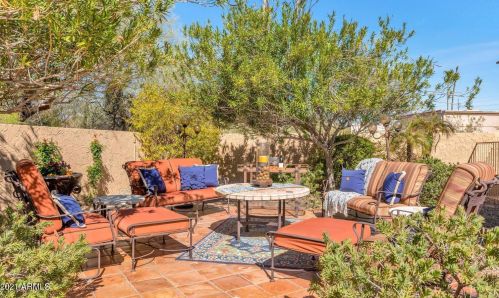 9416 47 St, Phoenix AZ 85028-5204 exterior