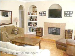 2717 Oxmoor Glen Dr, Birmingham AL  35211-6439 exterior