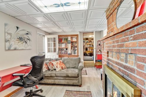 51 Rdg St, Arlington MA 02474-1706 exterior