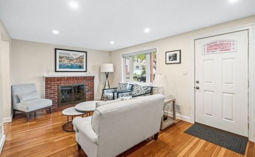 8 Clyde Ter, Arlington MA 02474-1509 exterior