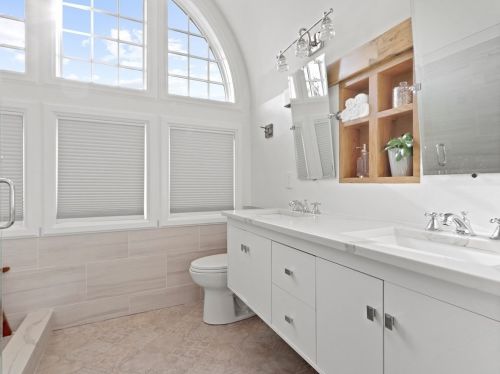 64 Fair Oaks Park, Needham MA 02492-3104 exterior