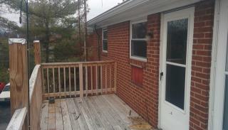 3326 Noe Way, Louisville KY  40220-1850 exterior