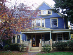 26 Orient Ave, Newton, MA 02459-1426