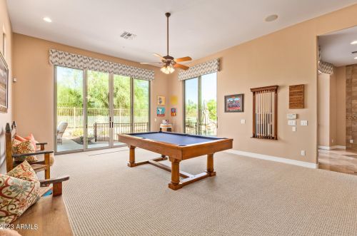 22843 54th St, Phoenix AZ  85054-7199 exterior