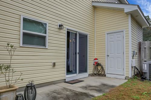 9094 Parlor Dr, Ladson SC 29456-5426 exterior