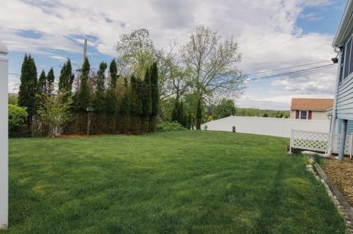 61 Derby St, Worcester MA 01604-3940 exterior