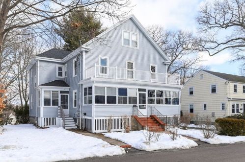 29 Fairview St, Dedham, MA 02026-3223