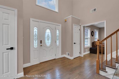 6 Pitney Ln, Jackson Twp NJ 08527-2933 exterior