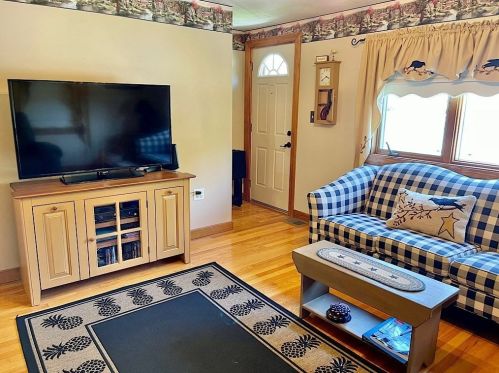 2 Weybossett St, Methuen MA exterior