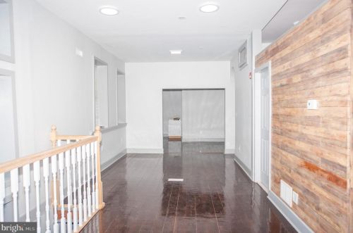 1815 20 St, Philadelphia PA 19145-2048 exterior