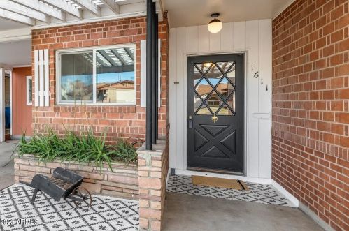 1611 Fairmount Ave, Phoenix, AZ 85015-5222