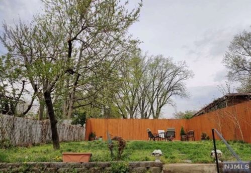 28 Bayard St, Belleville NJ 07109 exterior