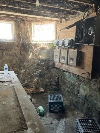 513 Front St, New Bedford MA 02744-2618 exterior