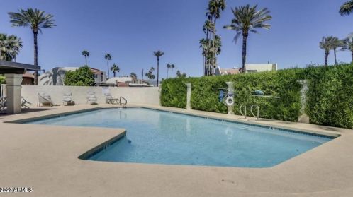 4924 Edgemont Ave, Phoenix AZ  85008-1621 exterior