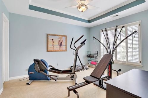 17 Highland Park Ln, Atlanta GA 30306-3447 exterior