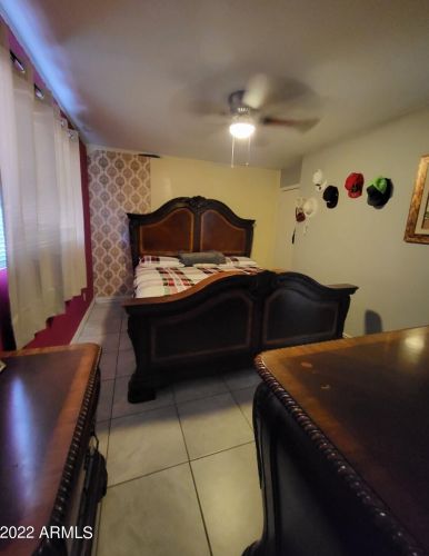 3138 Acapulco Ln, Phoenix, AZ 85053-4876