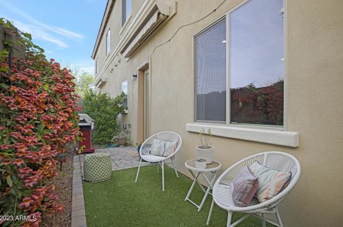 8976 8 Dr, Phoenix AZ 85041-6754 exterior