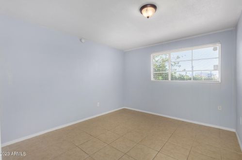 6329 43 Ave, Phoenix AZ 85029-3944 exterior