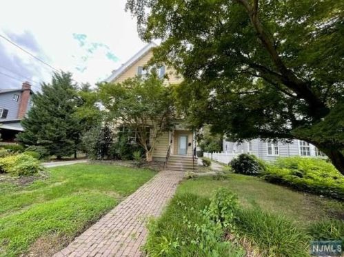 210 Delaware St, West Deptford NJ  08096-5898 exterior